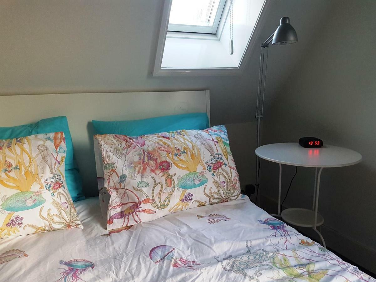 אוטרכט Large Historical Apartment & Canal Terrace מראה חיצוני תמונה