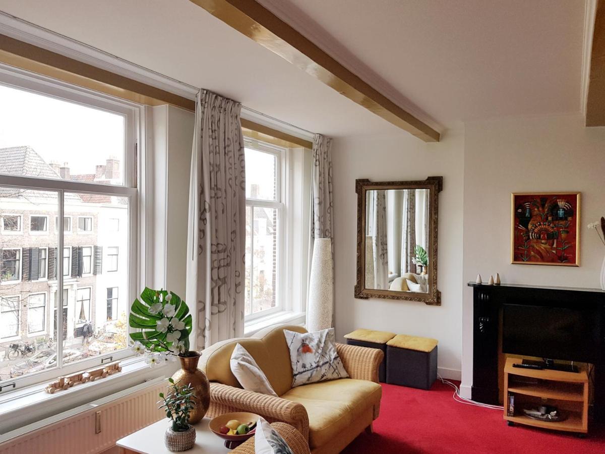 אוטרכט Large Historical Apartment & Canal Terrace מראה חיצוני תמונה