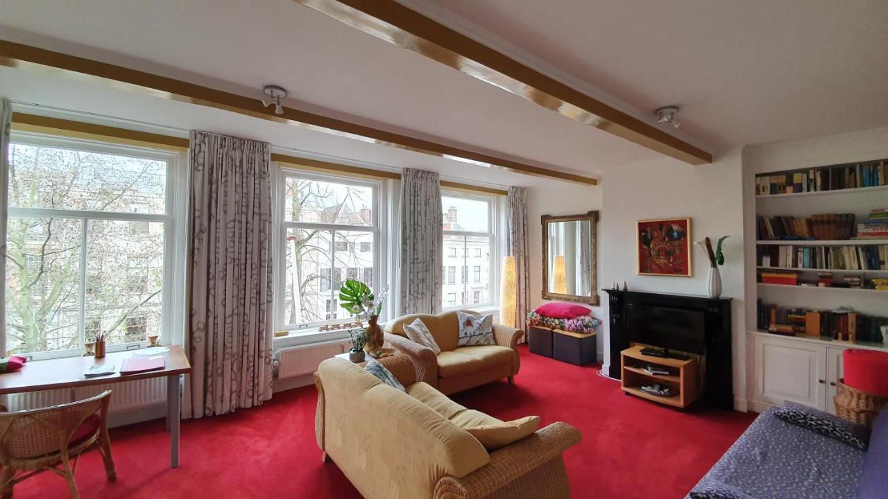אוטרכט Large Historical Apartment & Canal Terrace מראה חיצוני תמונה
